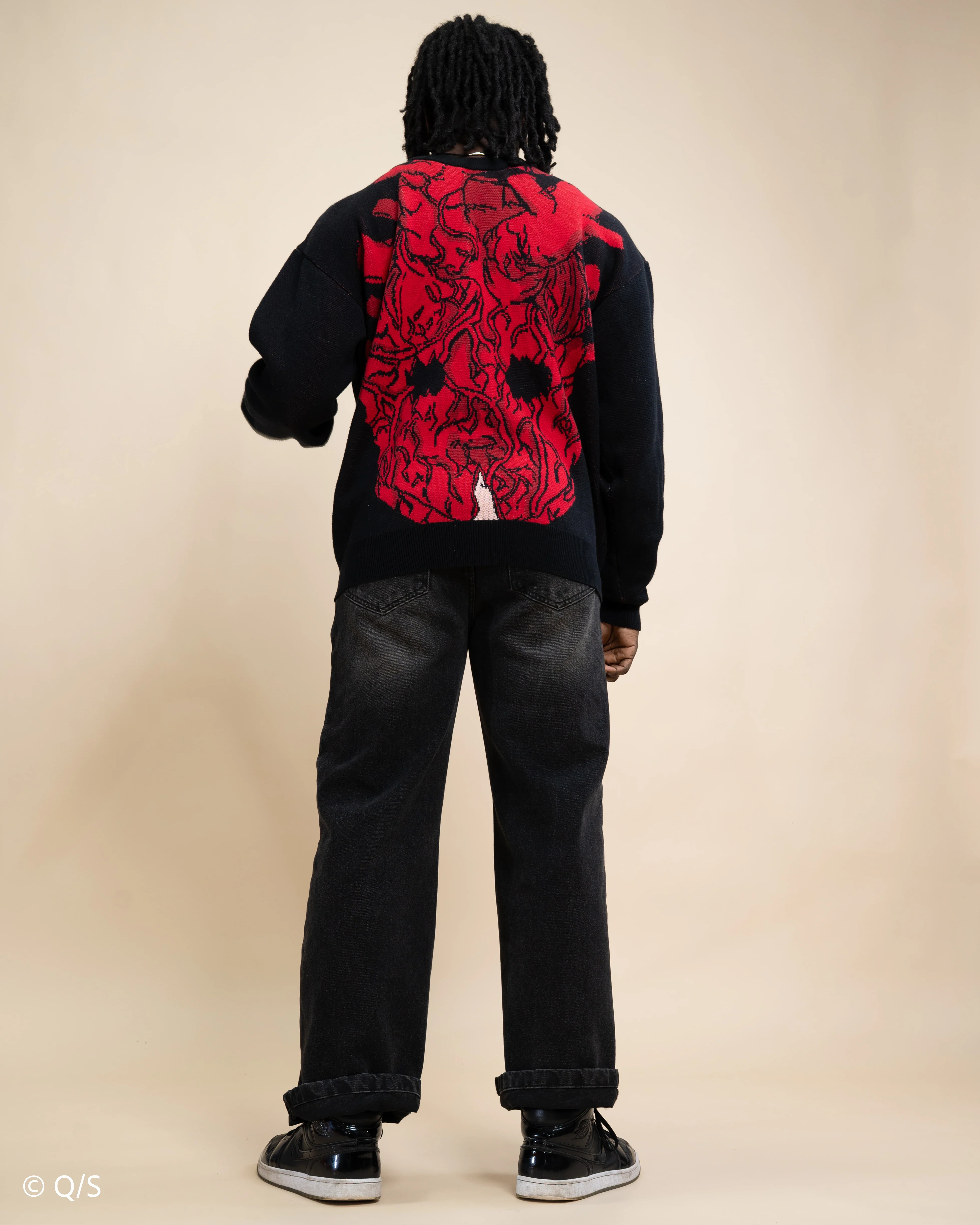 Shin Sweater - Image 10