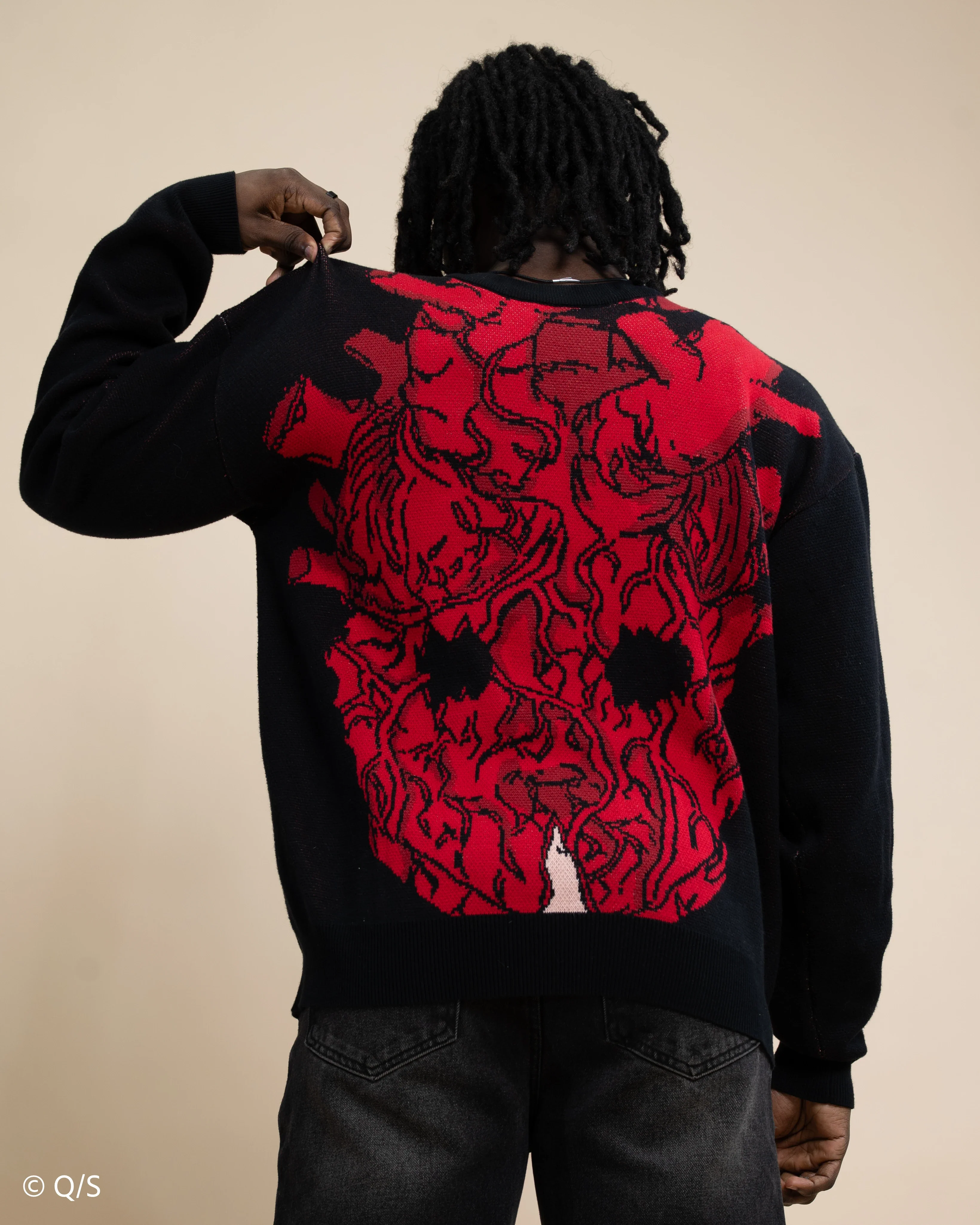 Shin Sweater - Image 12