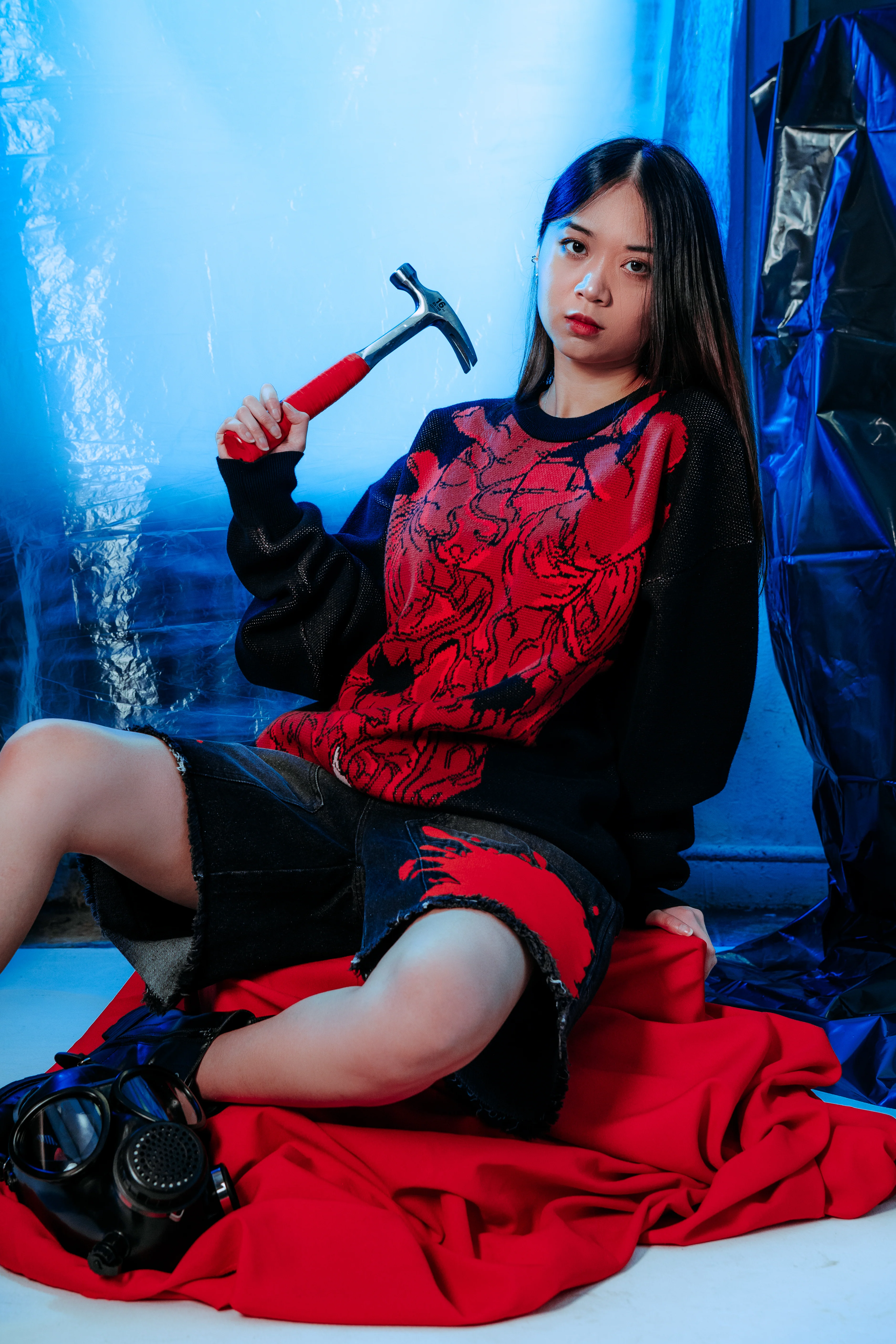 Shin Sweater - Image 7